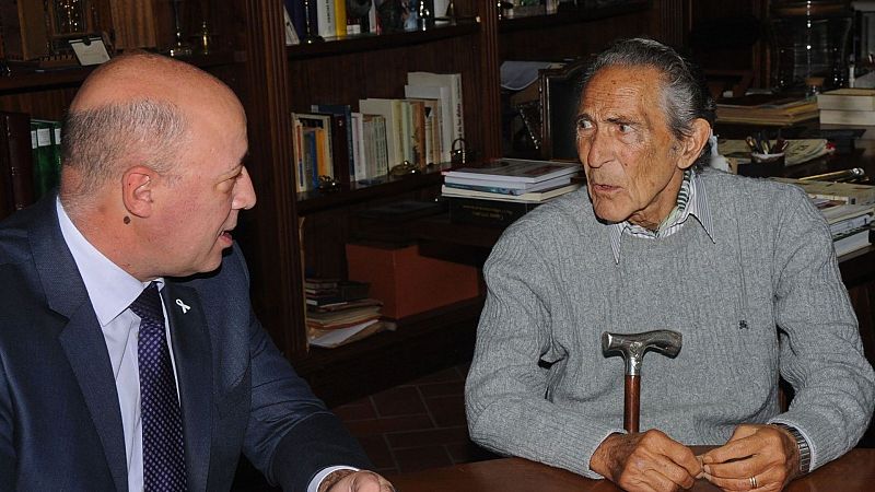 Reportajes R5 - Antonio Gala muere a los 92 años - Escuchar ahora