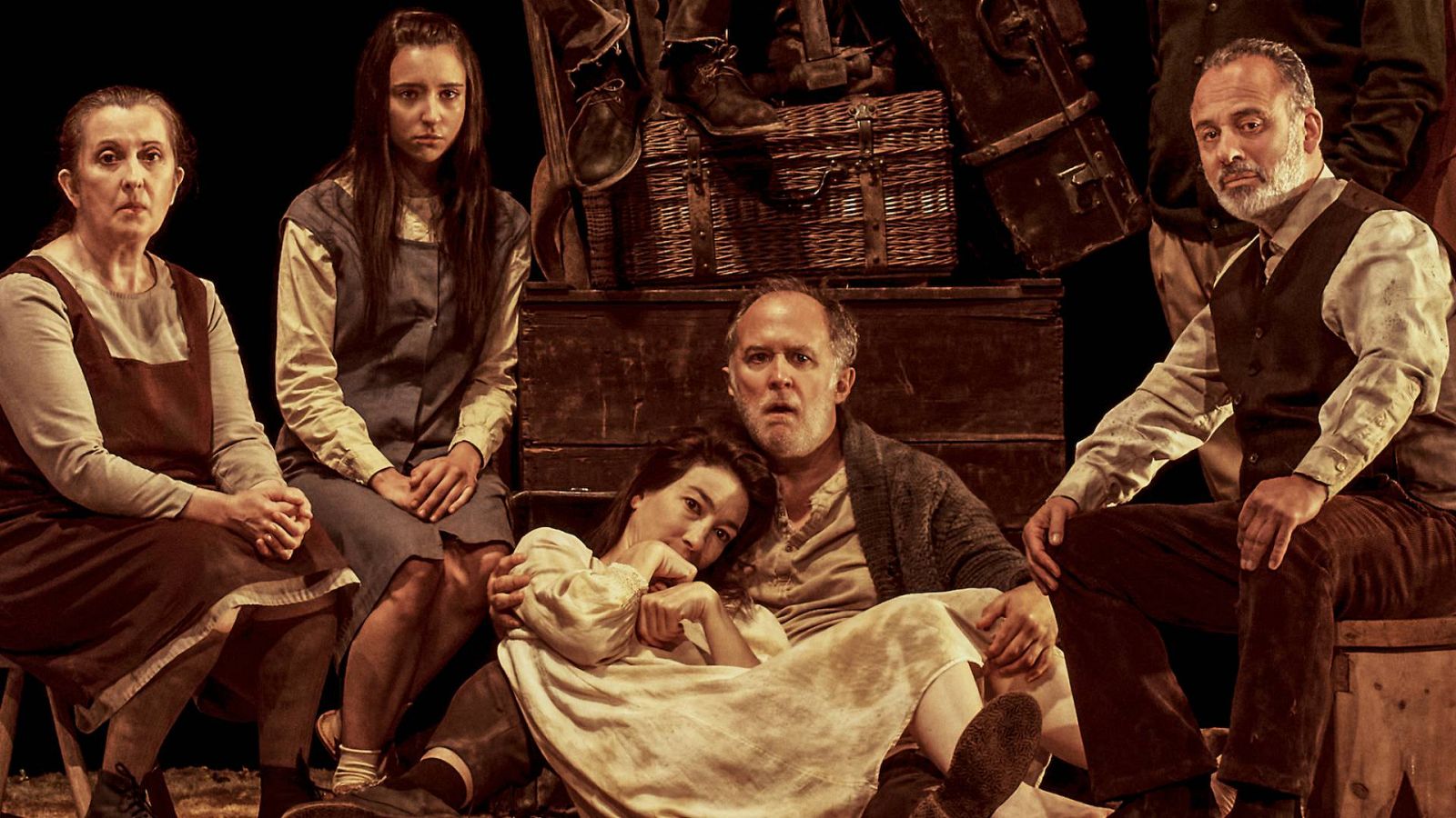 Dramedias - Pepa Pedroche y Javier Hernández-Simón Los Santos Inocentes - 27/05/23