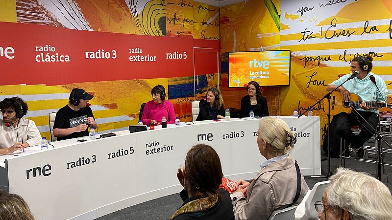 Por tres razones - Blue Jeans, Mr. Kilombo y liberías con historia en la FLM - Escuchar ahora - 29/05/23