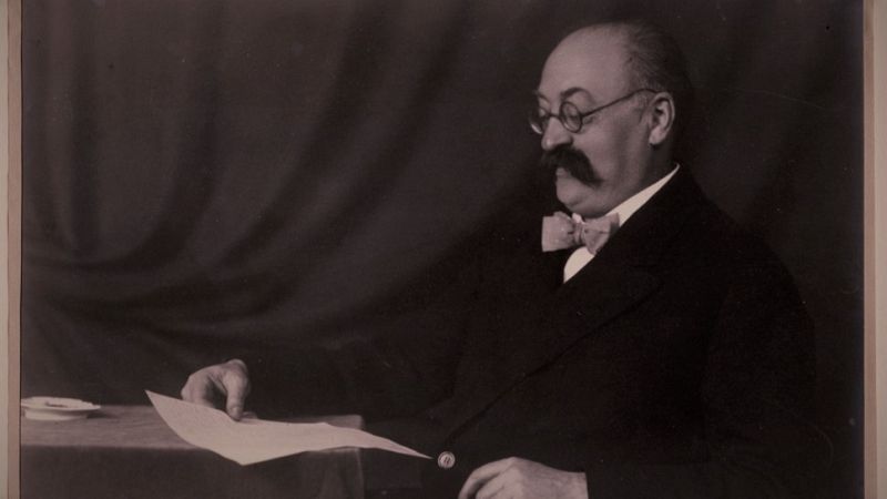  Relato sobre Heinrich Schenker - escuchar ahora