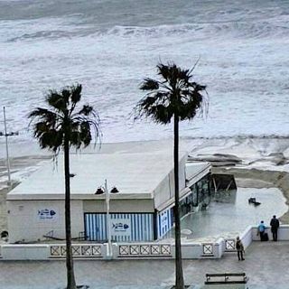Regressió contínua a les nostres platges de Nord a Sud