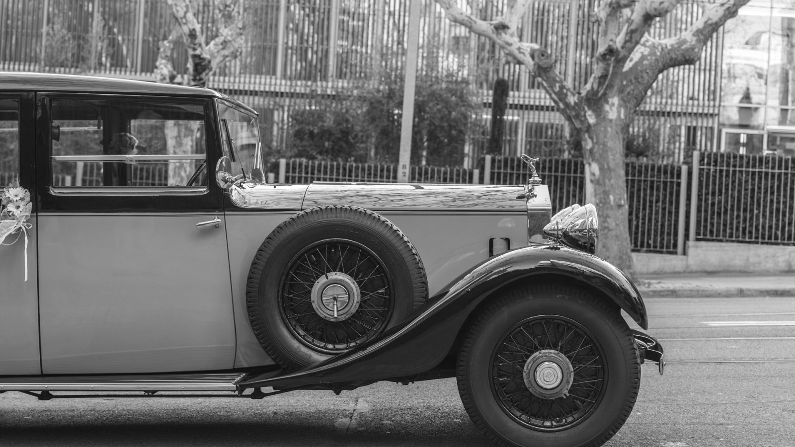 No necesitaba saber esto - Los coches de Franco - 02/06/23 - escuchar ahora