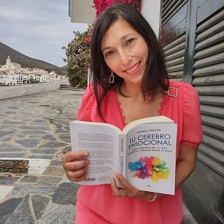 Monia Presta presenta `Tu cerebro emocional"
