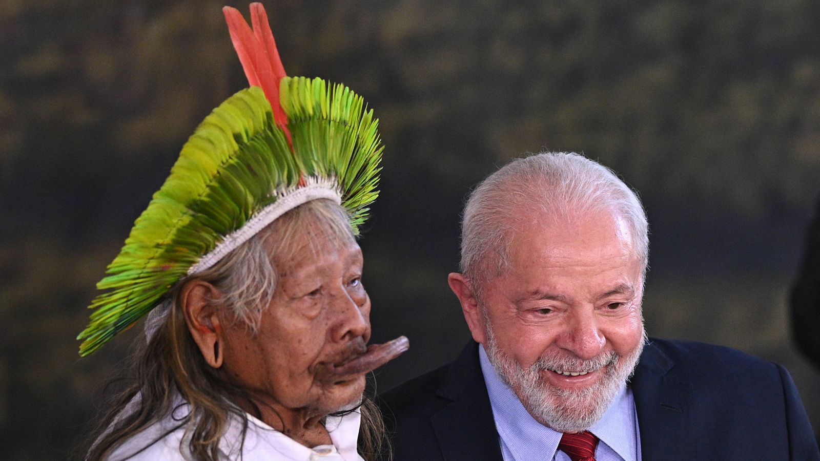 Emisso em portugus - Lula anuncia medidas de proteo da Amaznia - 06/06/23 - escuchar ahora