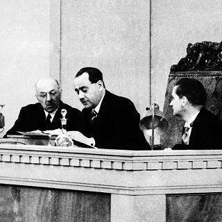 Diplomacia y Guerra Civil. La República en el patíbulo