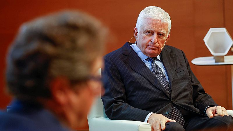 24 horas - Paolo Vasile: "Berlusconi buscaba el aplauso del público, no el de la crítica" - Escuchar ahora