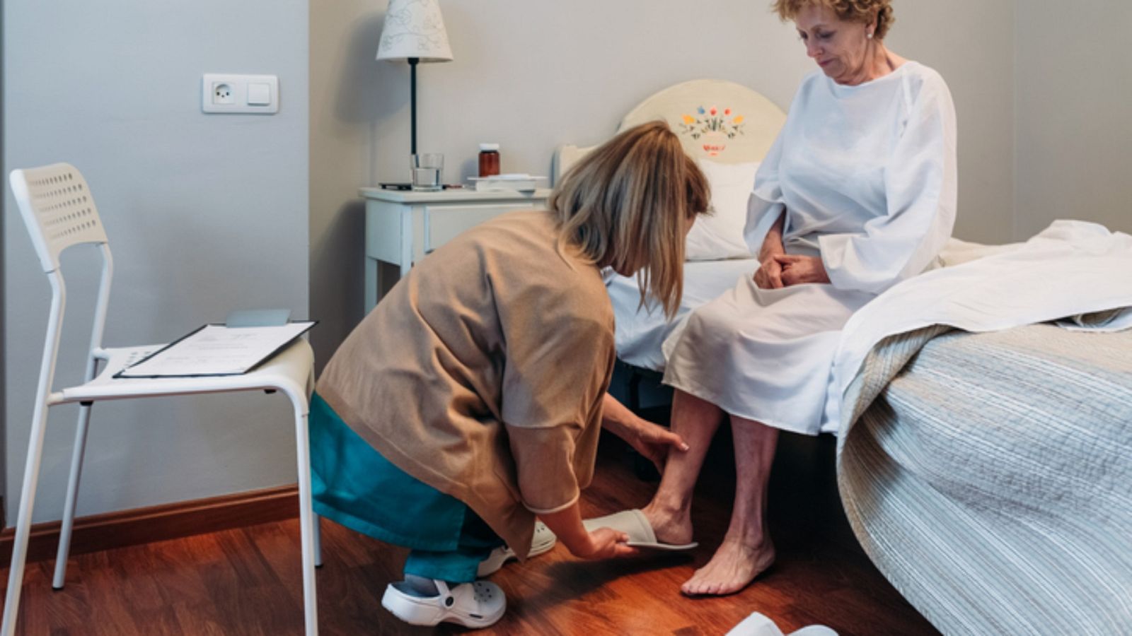 Cuaderno mayor - Beneficios de las estancias temporales en las residencias de mayores - 15/06/23 - escuchar ahora