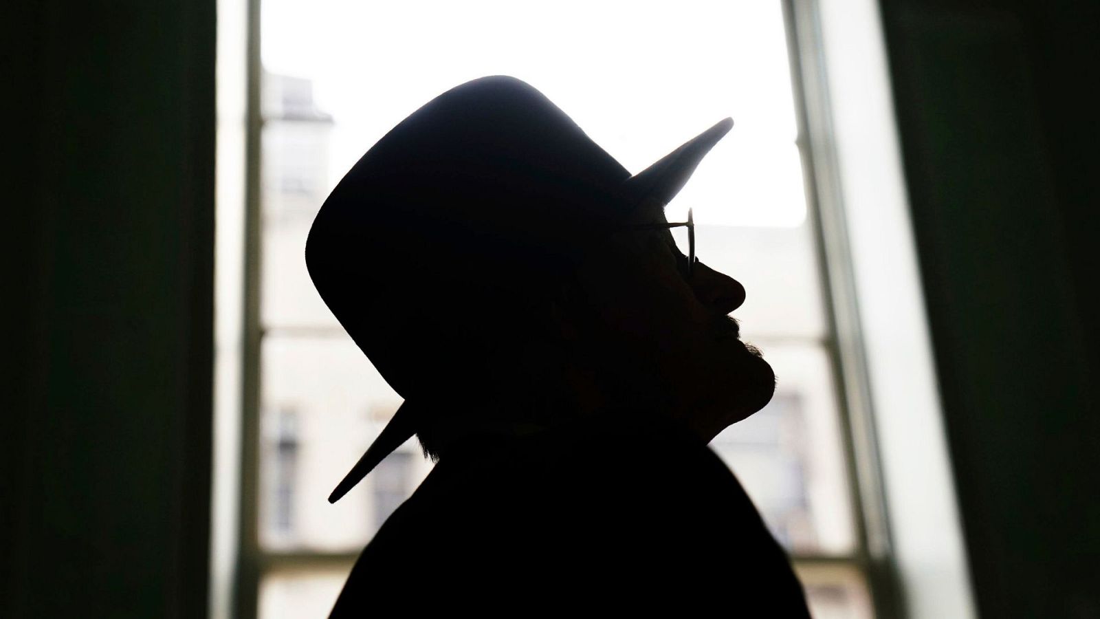 Silueteados - James Joyce - escuchar ahora