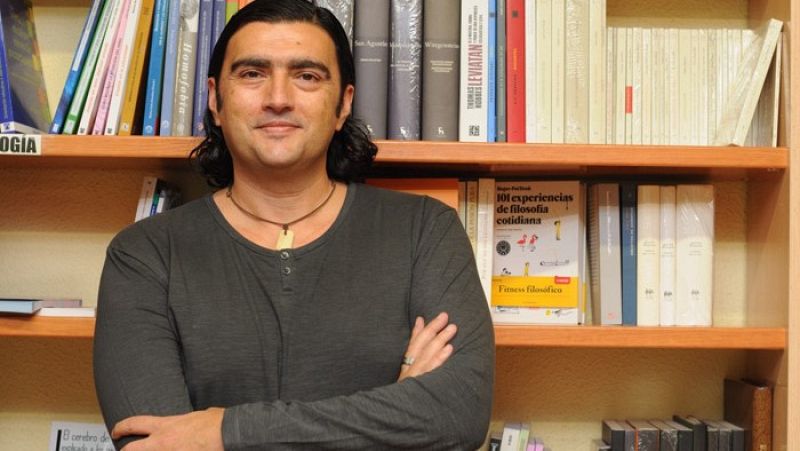 Antonio Manilla - escuchar ahora