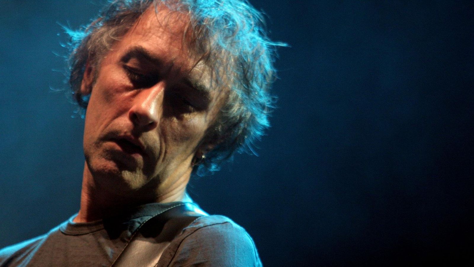 Silueteados - Yann Tiersen - escuchar ahora