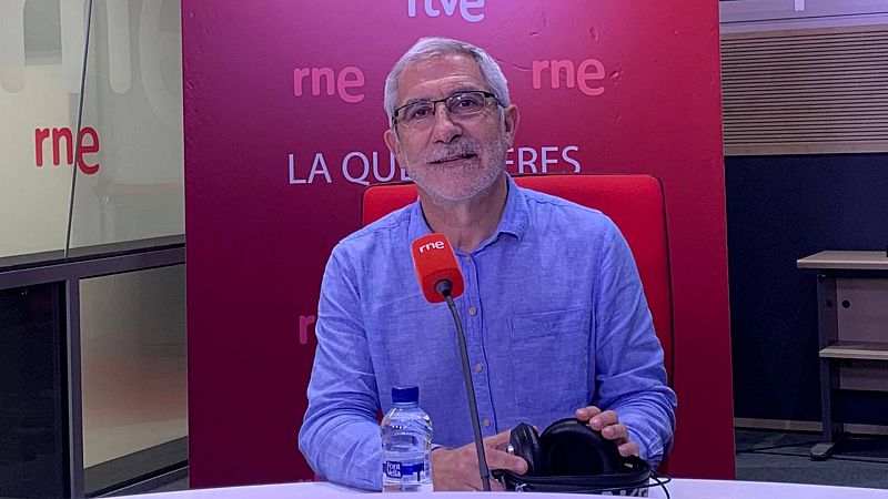 24 horas - Gaspar Llamazares, portavoz de IU-Convocatoria por Oviedo: "La ultraderecha tiene querencia por paralizar y ridiculizar los parlamentos" - Escuchar ahora