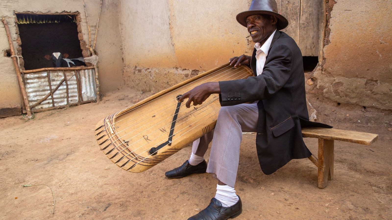 Mil mundos - Discos ligeros de equipaje - 28/06/23 - escuchar ahora