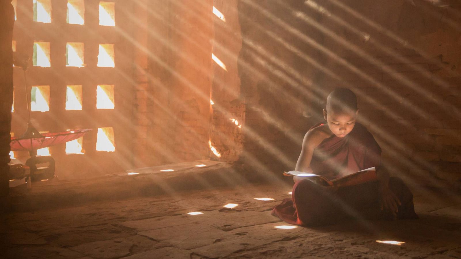 La cuadratura del círculo - Activa tu "modo monje" en la era de las distracciones - 29/06/23 - Escuchar ahora