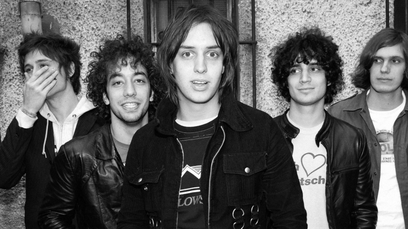 Cinco Pistas - Julian Casablancas, entre The Strokes y The Voidz - 28/06/23 - Escuchar Ahora