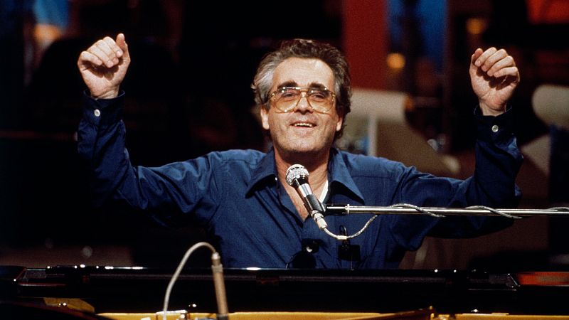 Por tres razones - El interrail musical: Michel Legrand - Escuchar ahora