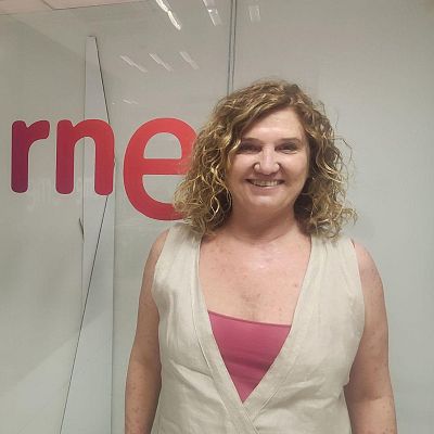 Las tardes de RNE - Ana Wagener y 'Te estoy amando locamente' - Escuchar ahora