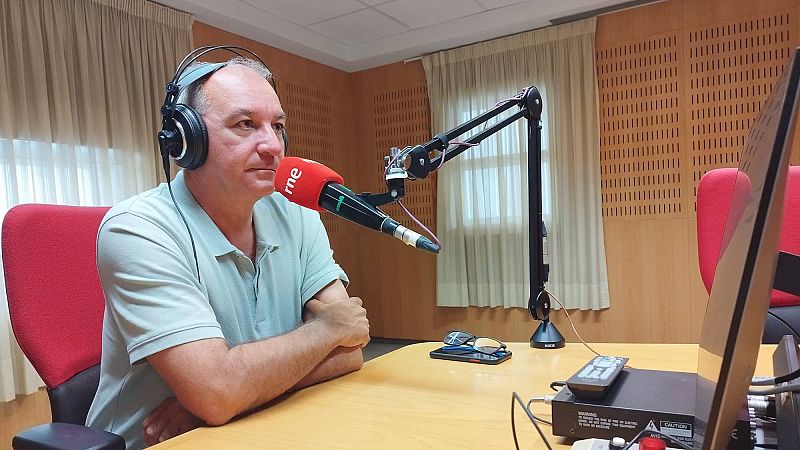 Las Ma�anas de RNE - Luis Campos (NC): "Nosotros no ampararemos nunca un Gobierno con la extrema derecha" - Escuchar ahora