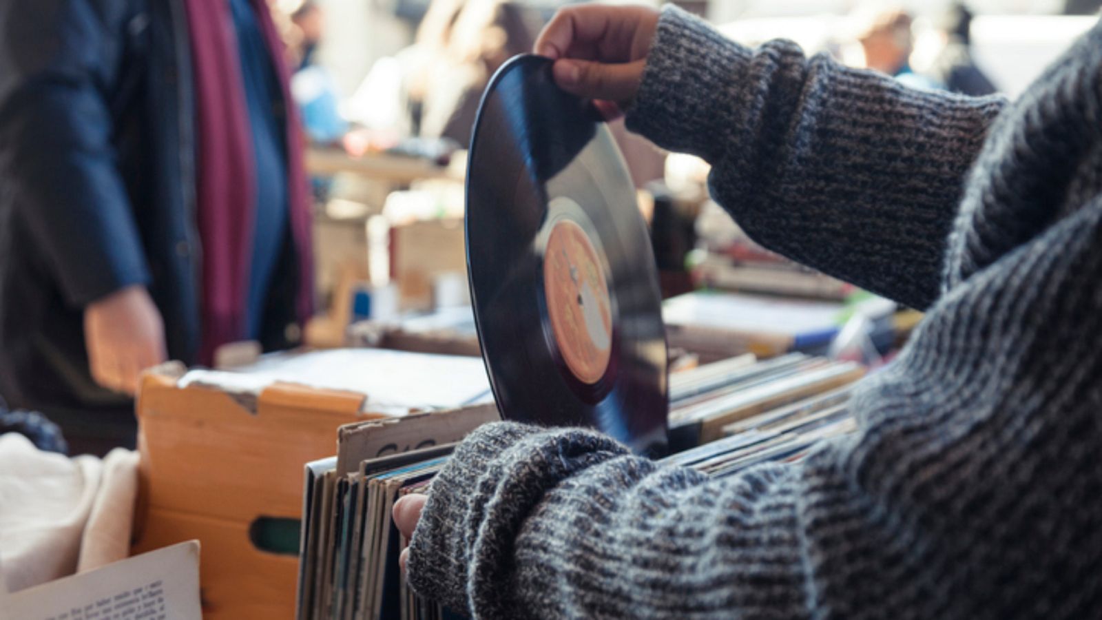 Cinco pistas - Pirata Beach Fest 2023 - Adriana Jordan - 11/07/23 - Escuchar ahora