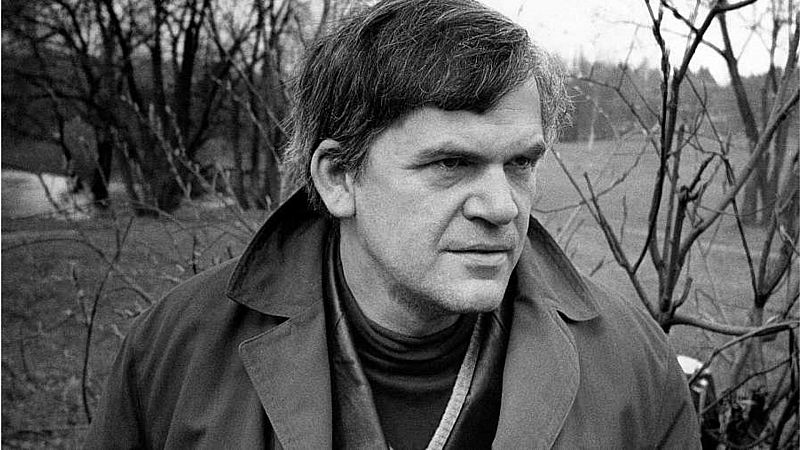 El ojo crítico - Milan Kundera, gran narrador del siglo XX - Escuchar ahora