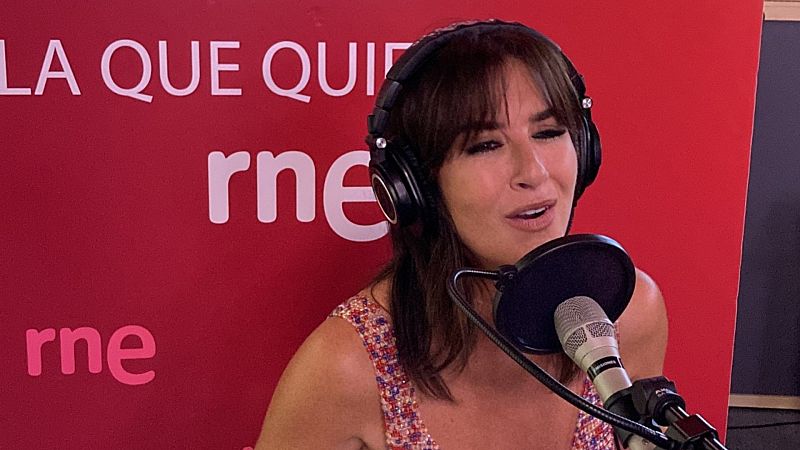 A media mañana - Belén López: "Cantar y actuar es mi necesidad vital" - Escuchar ahora