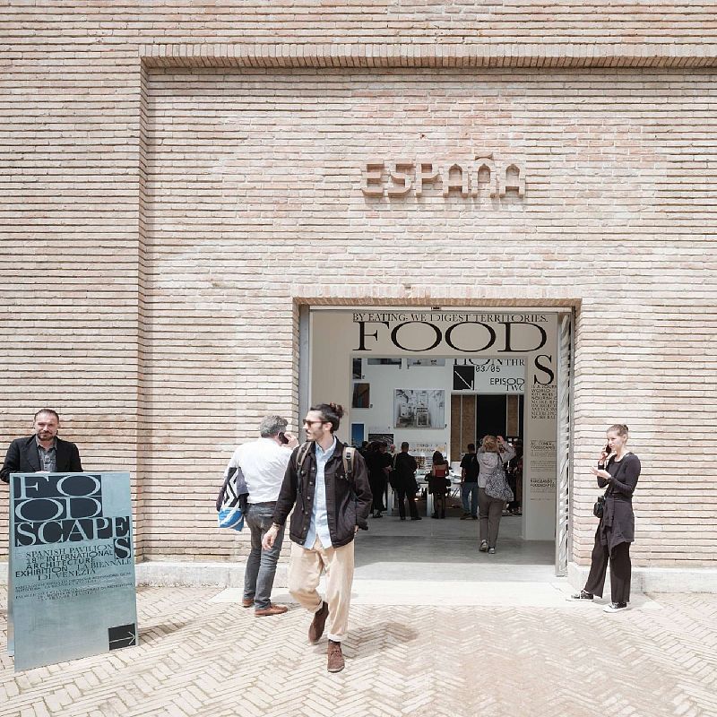 Habitat - Foodscapes pabellon español - Escuchar ahora