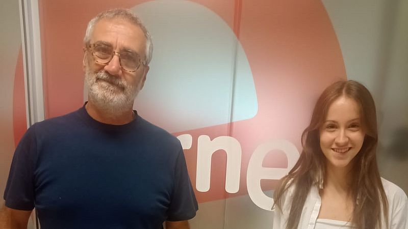 A media ma�ana - Javier Fesser y Elisa Hip�lito presentan 'Campeonex' - Escuchar ahora