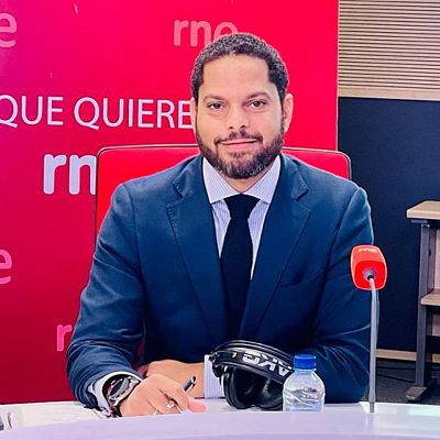 24 horas - Ignacio Garriga (Vox): \"El señor Sánchez ha preferido estar al lado de los delincuentes\" - Escuchar ahora