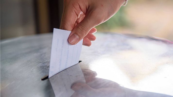 24 horas - Tan solo 4 días para convencer a los indecisos de cara al 23J - Escuchar ahora