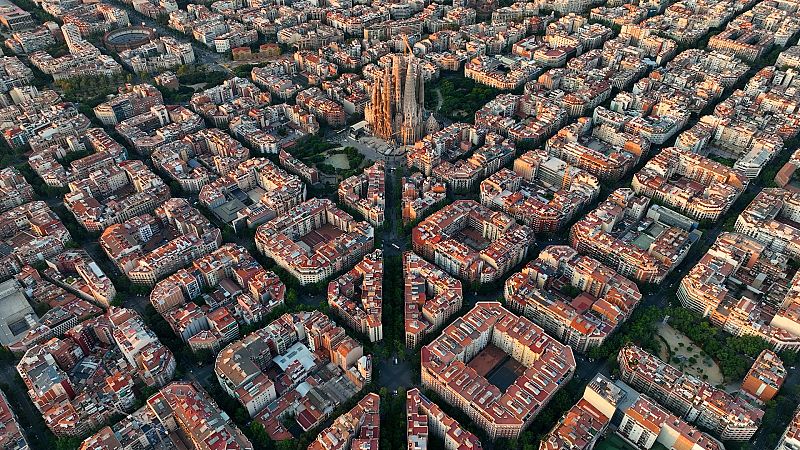 Las Mañanas de RNE - Jordi Corominas presenta su libro 'Bohigas contra Barcelona' - Escuchar ahora