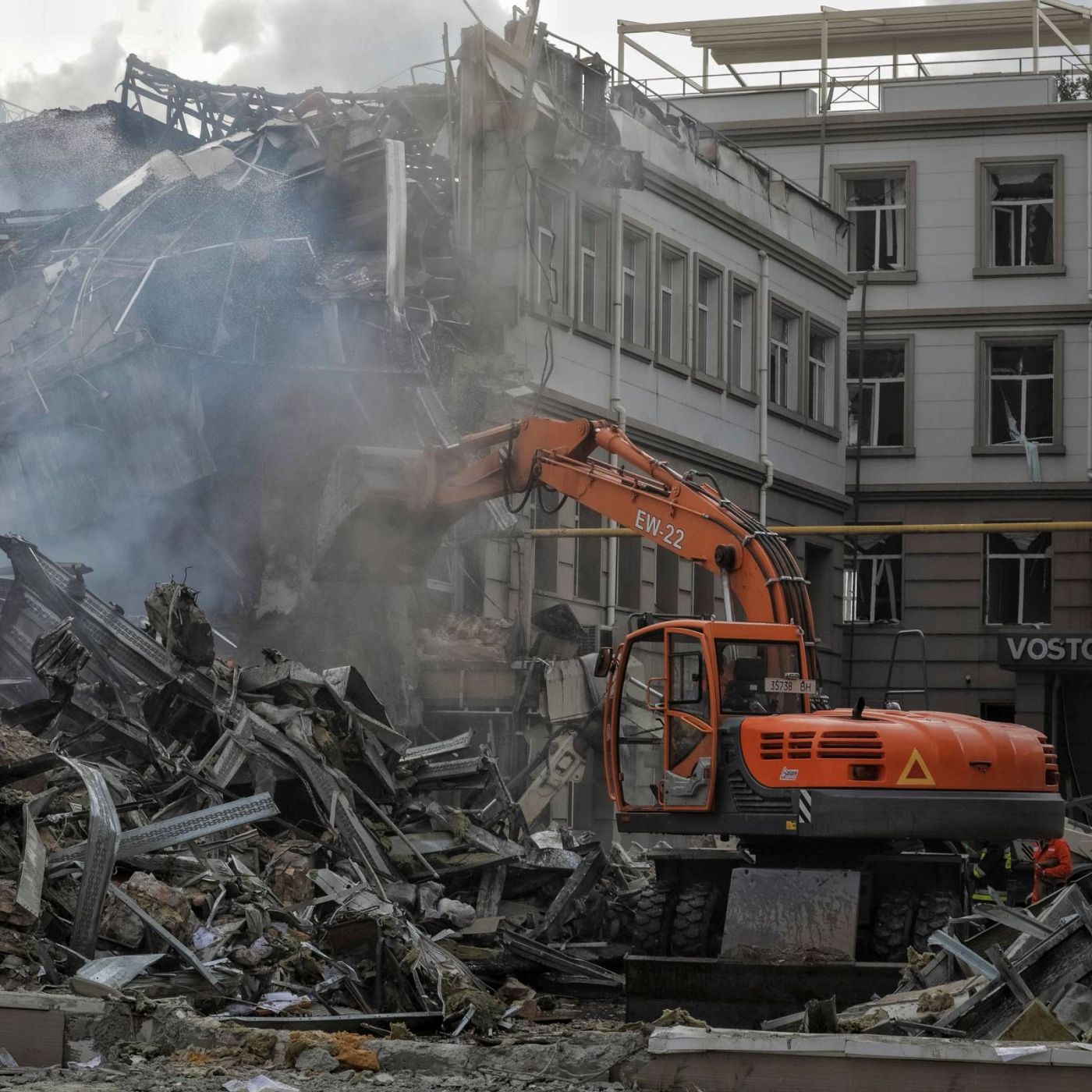 Crónica internacional -  Rusia ataca Odesa por tercera noche consecutiva - Escuchar ahora 