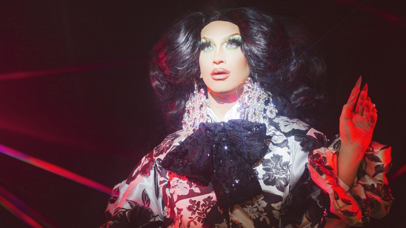 Plurals i Singulars - Els consells de Pitita per ser la millor drag - Escoltar Ara