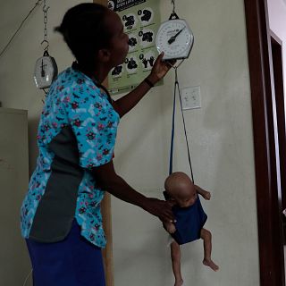 735 millones de hambrientos