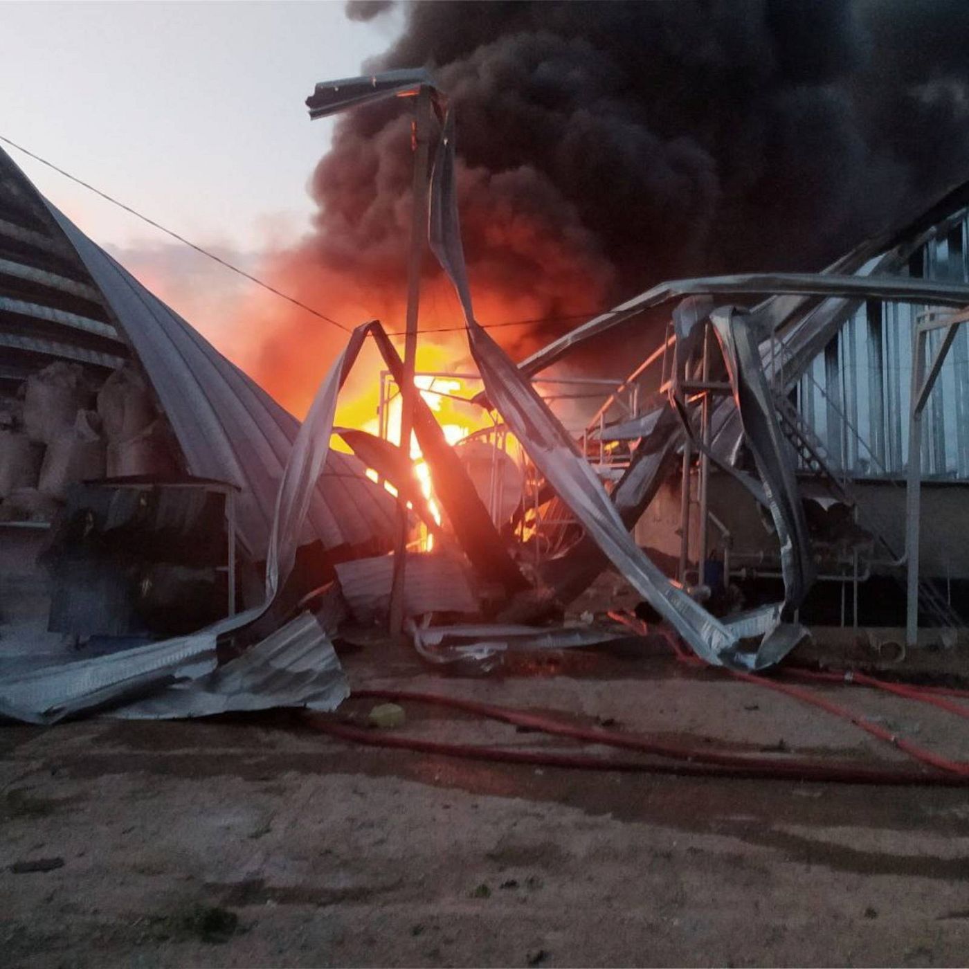 Crónica internacional - Rusia ataca Odesa por cuarta noche consecutiva - Escuchar ahora 