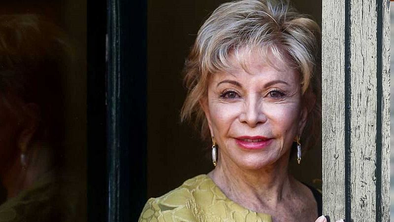 Libros de arena - Isabel Allende y 'El viento conoce mi nombre' - 13/08/23 - Escuchar ahora