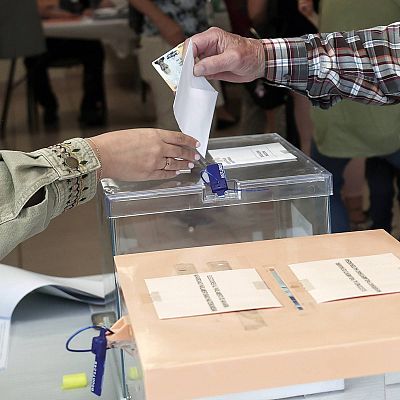 24 Horas - Los partidos ponen el broche final a la campaña electoral para el 23J - Escuchar ahora