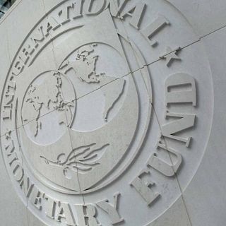 Rafael Pampill�n: "La deuda en Espa�a ha crecido un 15%"