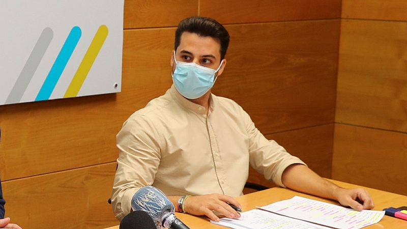 Las Mañanas de RNE - David Toledo Niz, secretario de Organización de Coalición Canaria: "Nos da igual que gobiernen unos u otros, esto no va de Sánchez o Feijóo" - Escuchar ahora