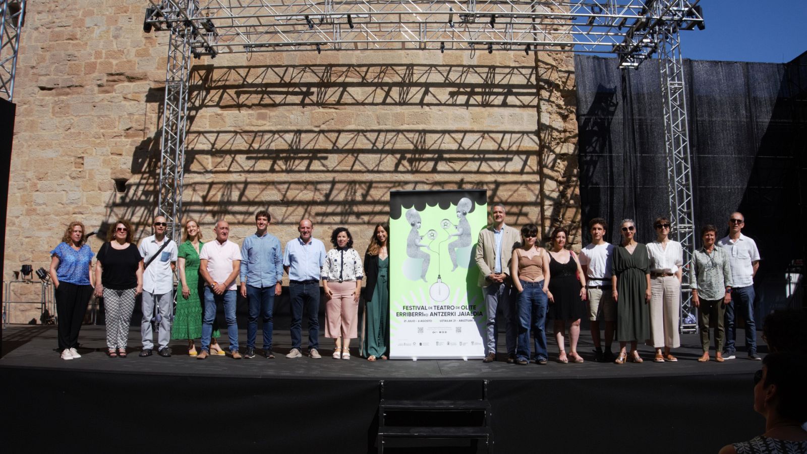 Reportajes Emisoras - Pamplona - 24ª edición del Festival de Teatro de Olite - 29/07/23 - Escuchar ahora