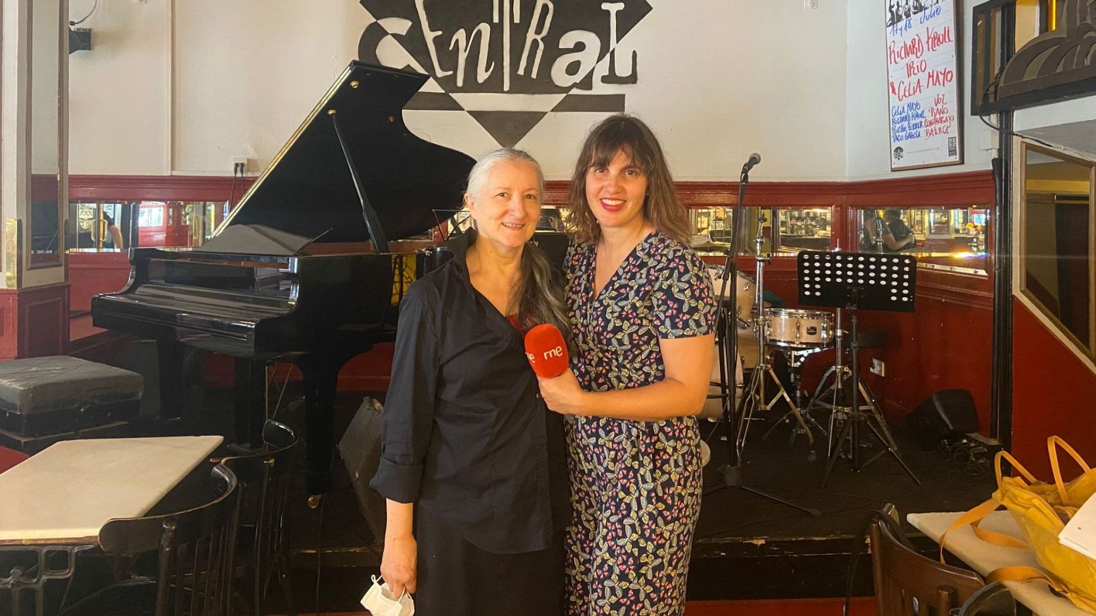 El ojo crítico - Ana Laguna por las calles de Madrid - Escuchar ahora