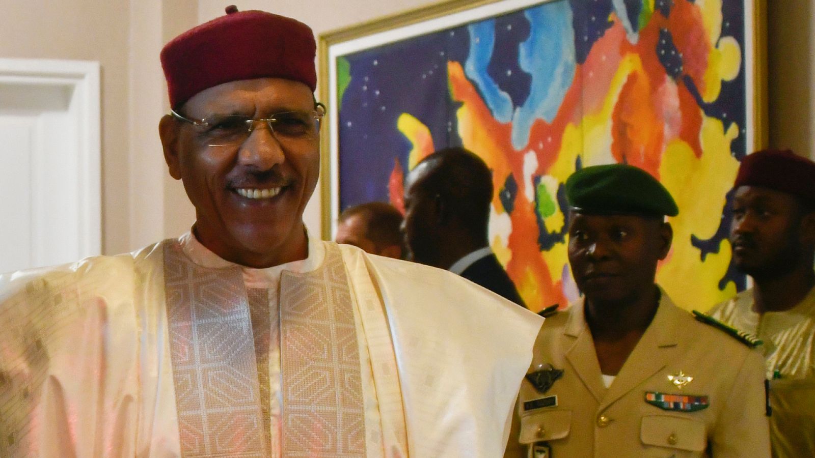 Cinco Continentes - ¿Hay intento de golpe de estado en Níger? - Escuchar ahora