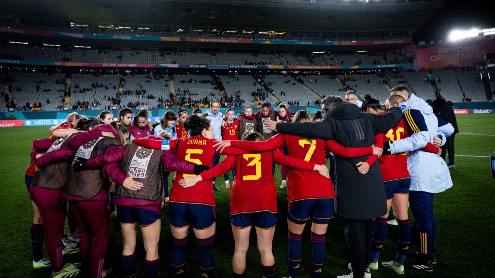 Más altas, más rápidas, más fuertes - Mundial de fútbol y waterpolo - 27/07/23 - escuchar ahora