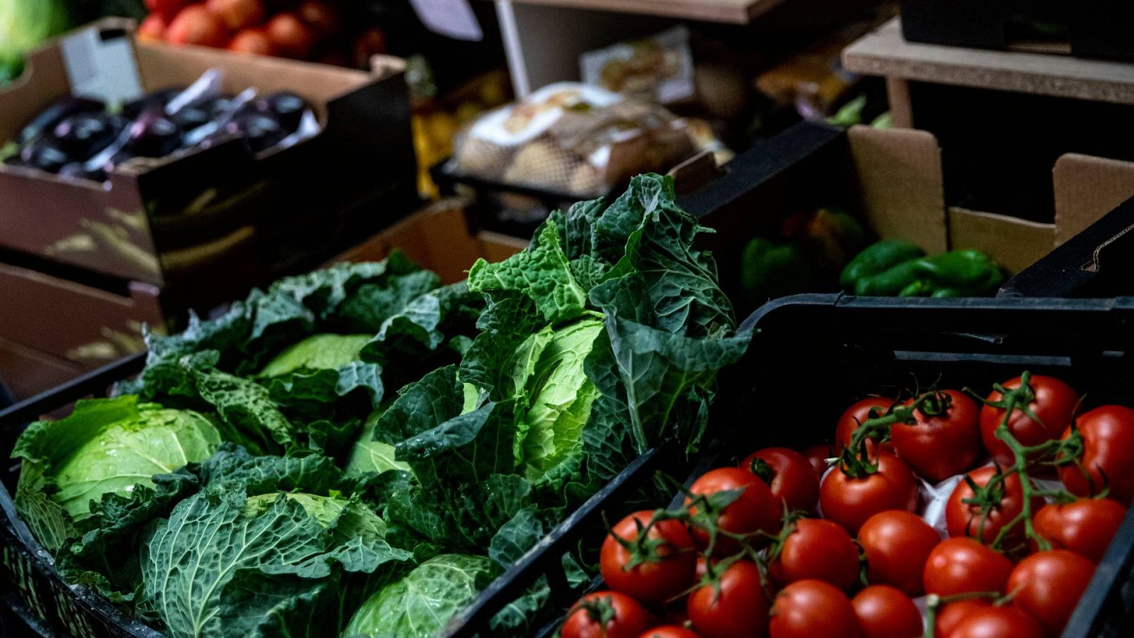 El gallo que no cesa - Bueno, barato y sostenible: Comercios de proximidad - Escuchar ahora