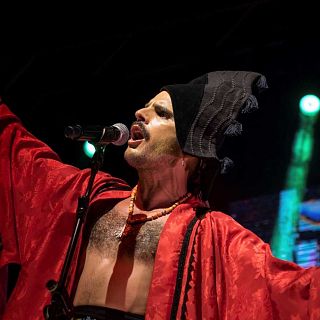 Rodrigo Cuevas reivindica el asturianu