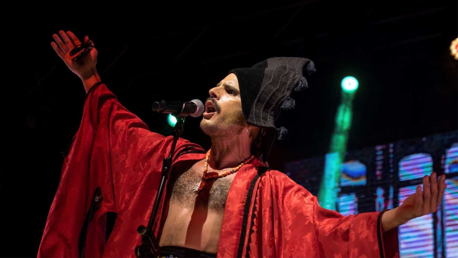 Gente despierta - Rodrigo Cuevas reivindica el asturianu - Escuchar ahora