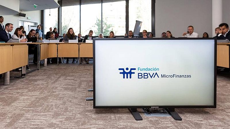 Hora América en Radio 5 -  Presentación Informe de Desempeño Social (IDS) de FMBBVA - 10/08/23 - Escuchar ahora