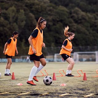 "Las niñas con 6 años ya tienen equipo y pueden ver a otras"