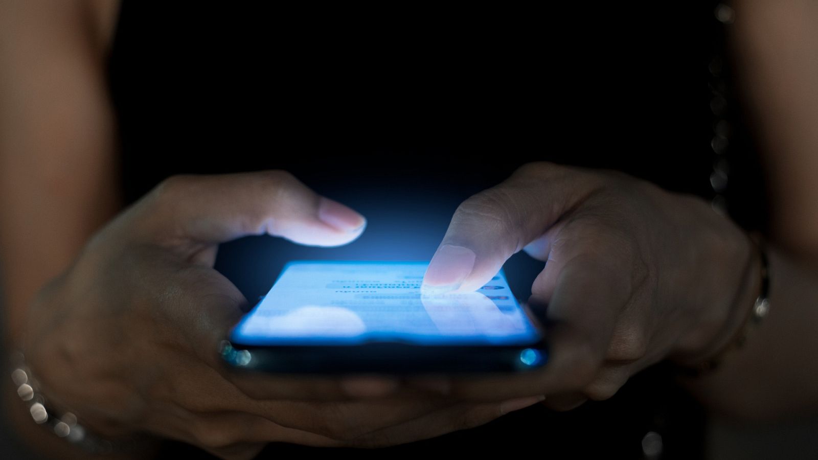 De vuelta en Radio 5 - La variable "X" de Twitter, con Gustavo Entrala - 13/08/2023 - Escuchar ahora