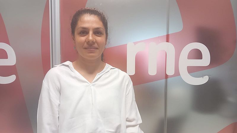 Las Mañanas de RNE - Shabnam Rahimi: "Las chicas en Afganistán no pueden ni reír" - Escuchar ahora