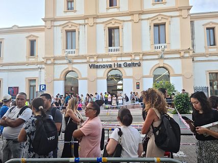 Serveis informatius Ràdio 4