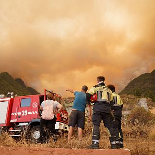 El incendio de Tenerife avanza sin control
